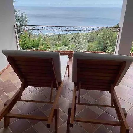 Amazing Seaside View Palasë